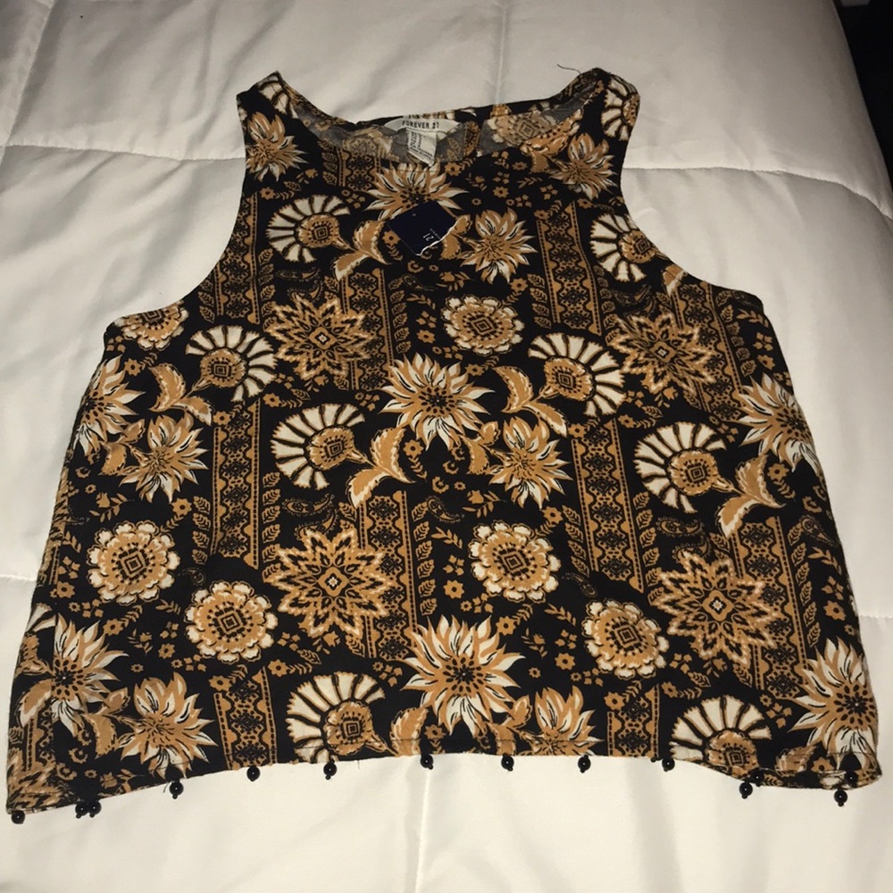 Crop top